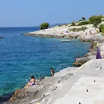 公寓 By The Sea Rastici, Ciovo - 9208 *
