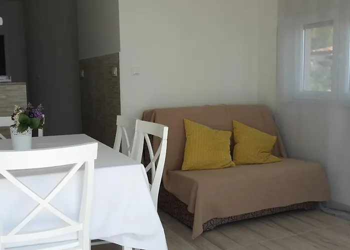 Apartments By The Sea Rastici, Ciovo - 9208 * Trogir