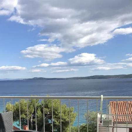 Apartments By The Sea Rastici, Ciovo - 9208 * Trogir