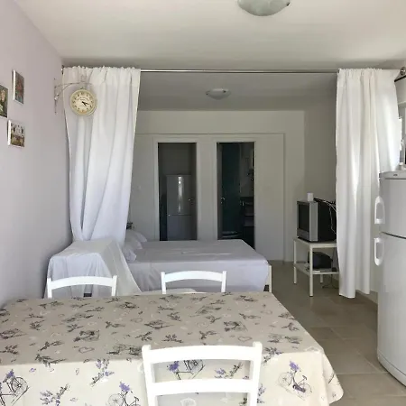 Apartments By The Sea Rastici, Ciovo - 9208